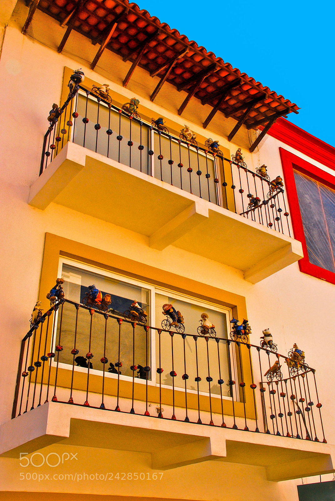 Nikon D80 sample photo. Balcony of bicycles photography
