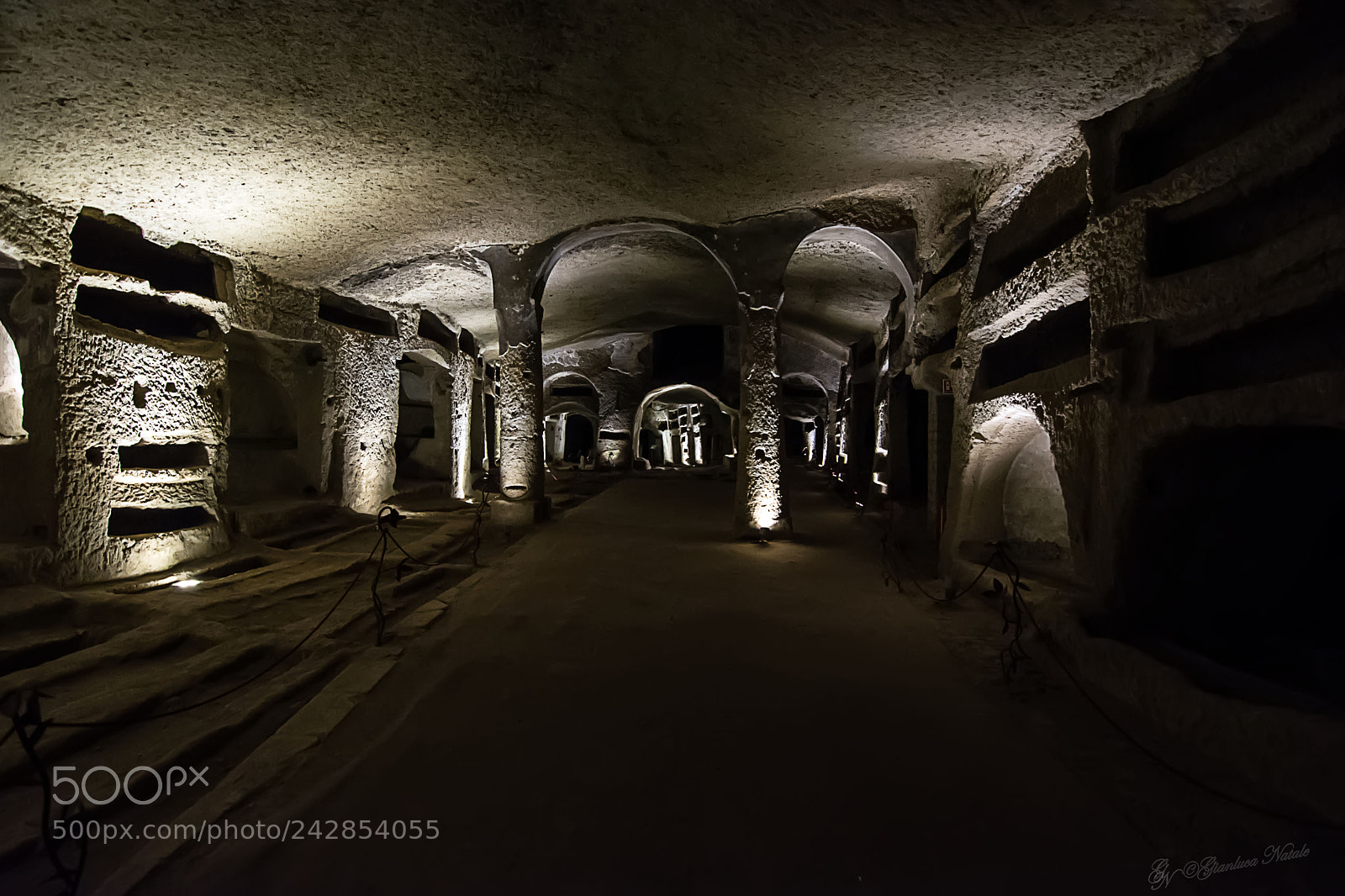 Nikon D7100 sample photo. Catacombe san gennaro photography