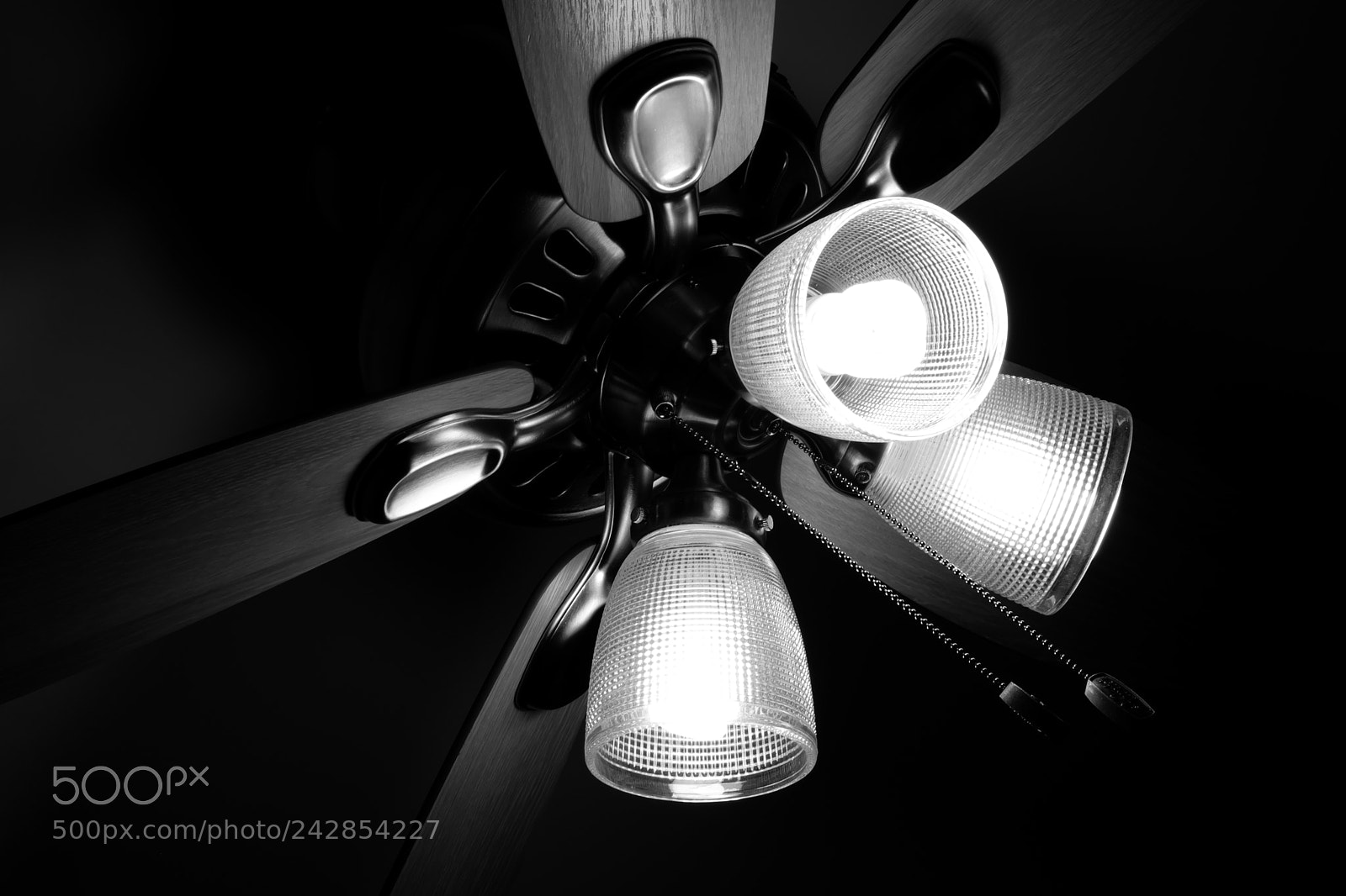 Fujifilm X-T20 sample photo. Ceiling fan photography