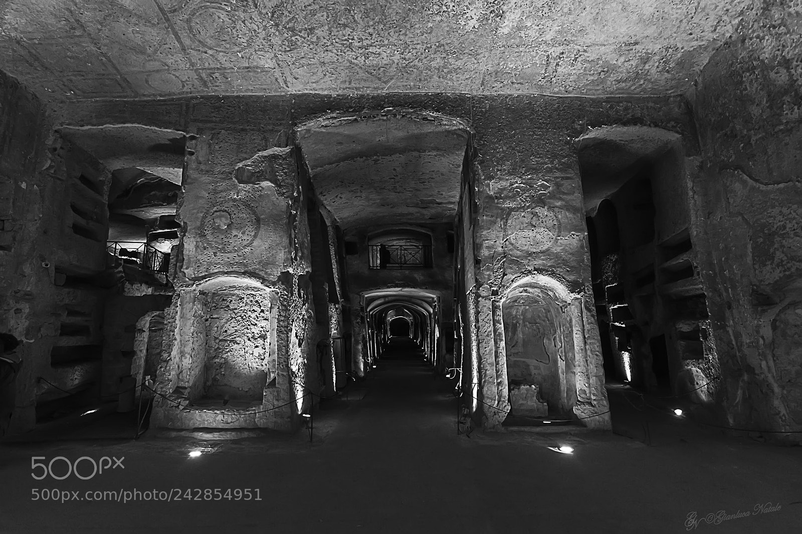 Nikon D7100 sample photo. Catacombe san gennaro photography