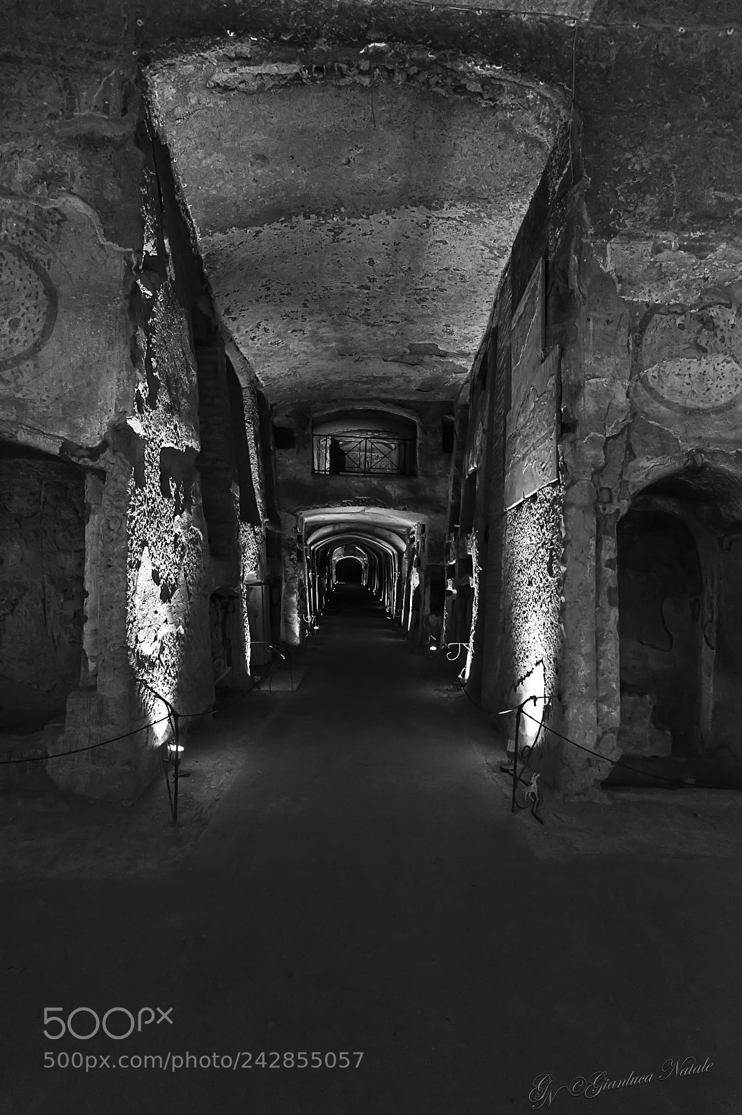 Nikon D7100 sample photo. Catacombe san gennaro photography