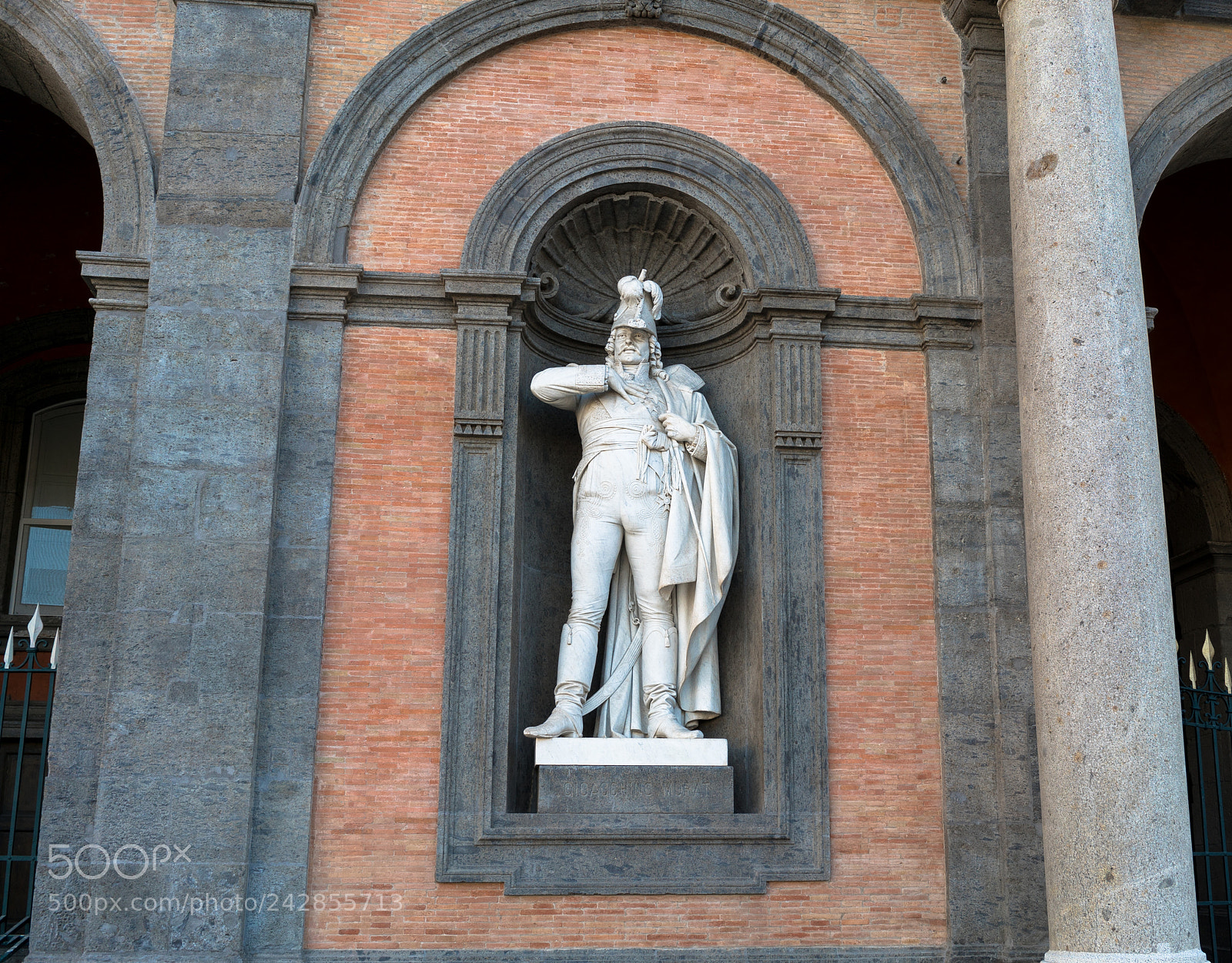 Sony a7S II sample photo. Statue on facade of photography