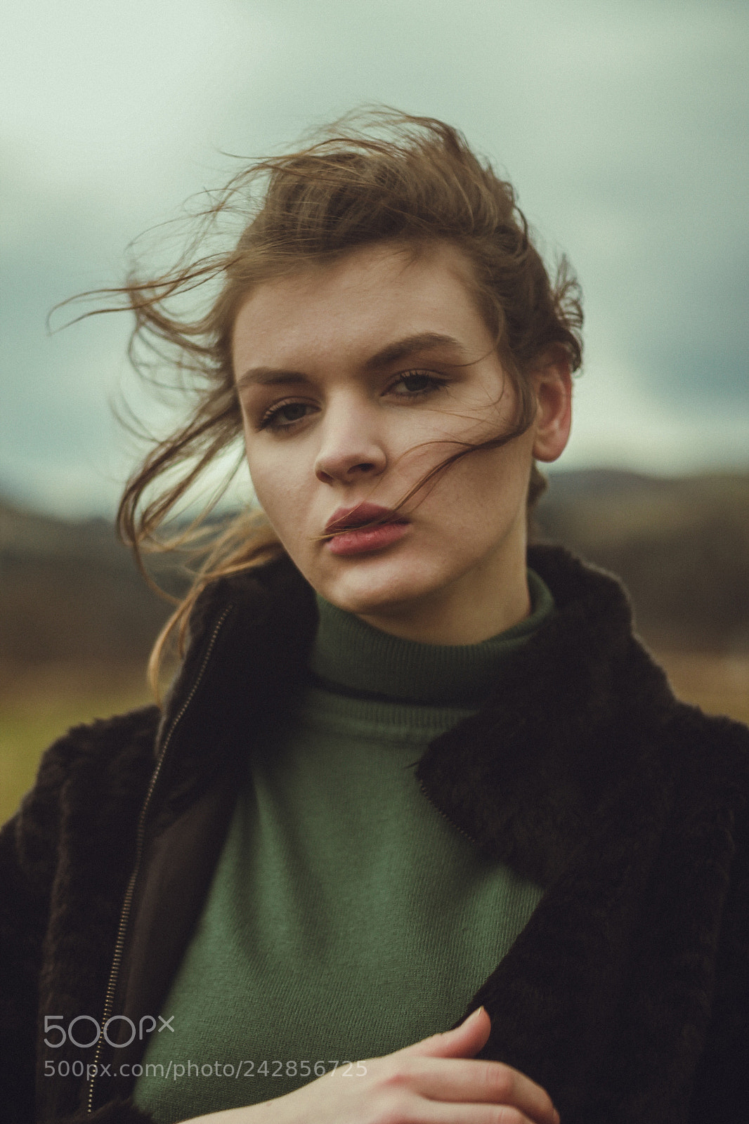 Canon EOS 1100D (EOS Rebel T3 / EOS Kiss X50) sample photo. Dorula portrait photography