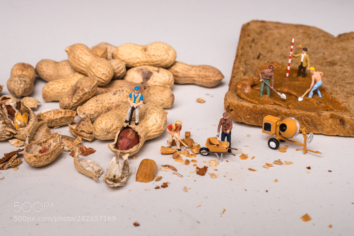 Sony SLT-A99V sample photo. Making peanut butter photography