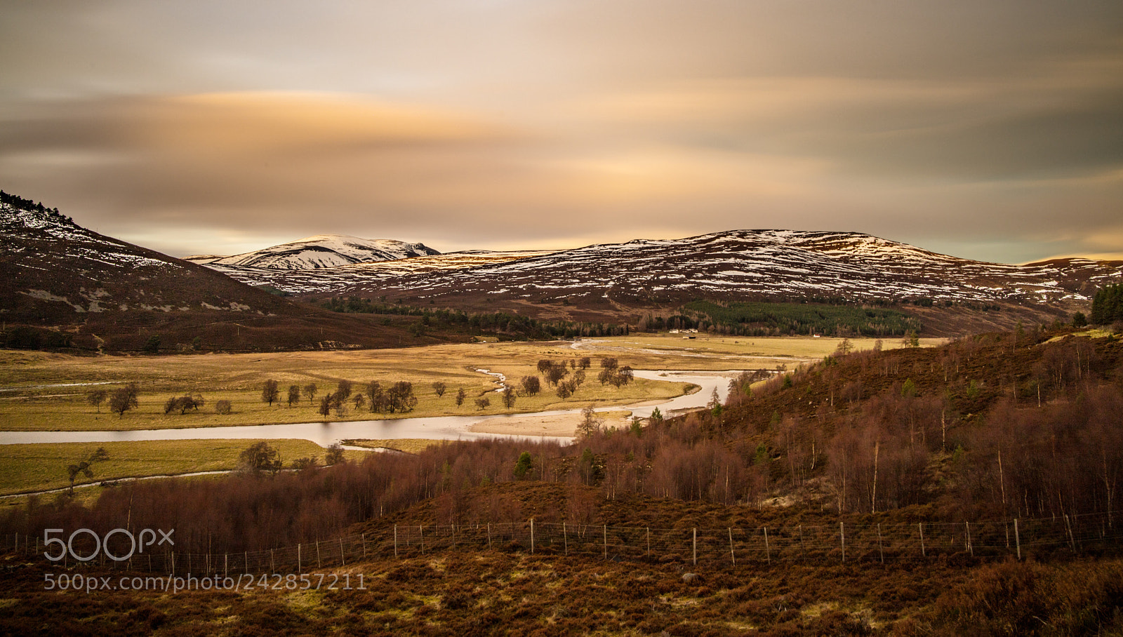Canon EOS 6D Mark II sample photo. Braemar cairngorms photography