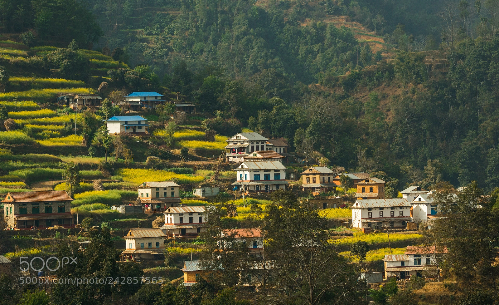 Canon EOS 7D Mark II sample photo. A classic village photography