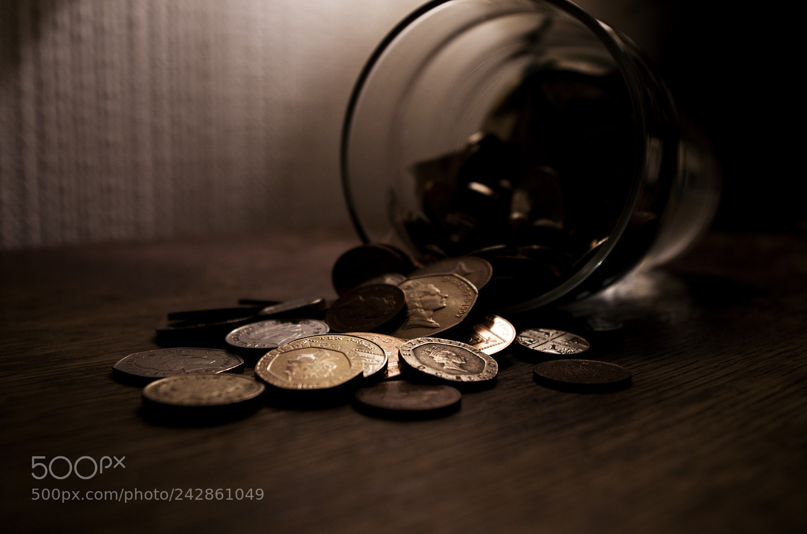 Pentax K-50 sample photo. Savings photography