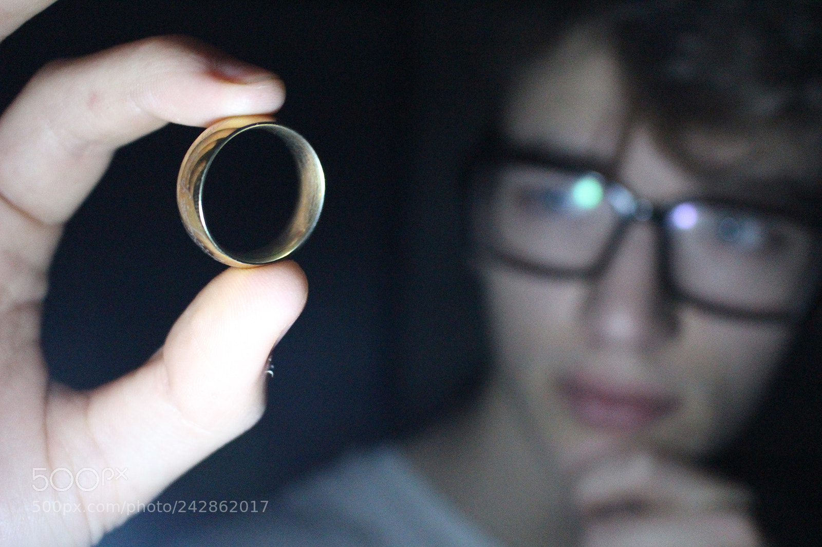 Canon EOS 100D (EOS Rebel SL1 / EOS Kiss X7) sample photo. The one ring to photography