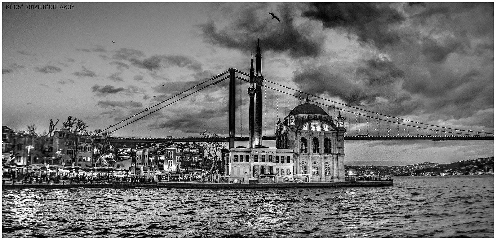 Olympus PEN E-PM2 sample photo. OrtakÖy photography