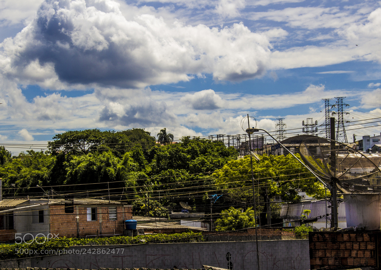 Canon EOS 1200D (EOS Rebel T5 / EOS Kiss X70 / EOS Hi) sample photo. Nuvens photography