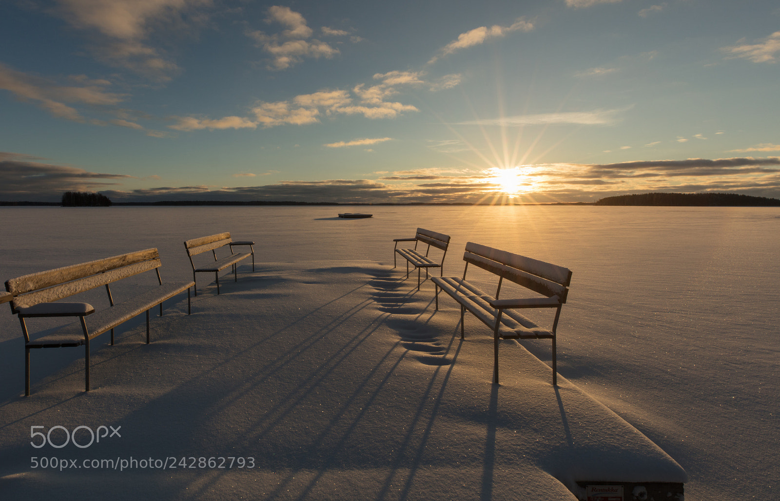 Canon EOS 5DS sample photo. Winter jetty photography