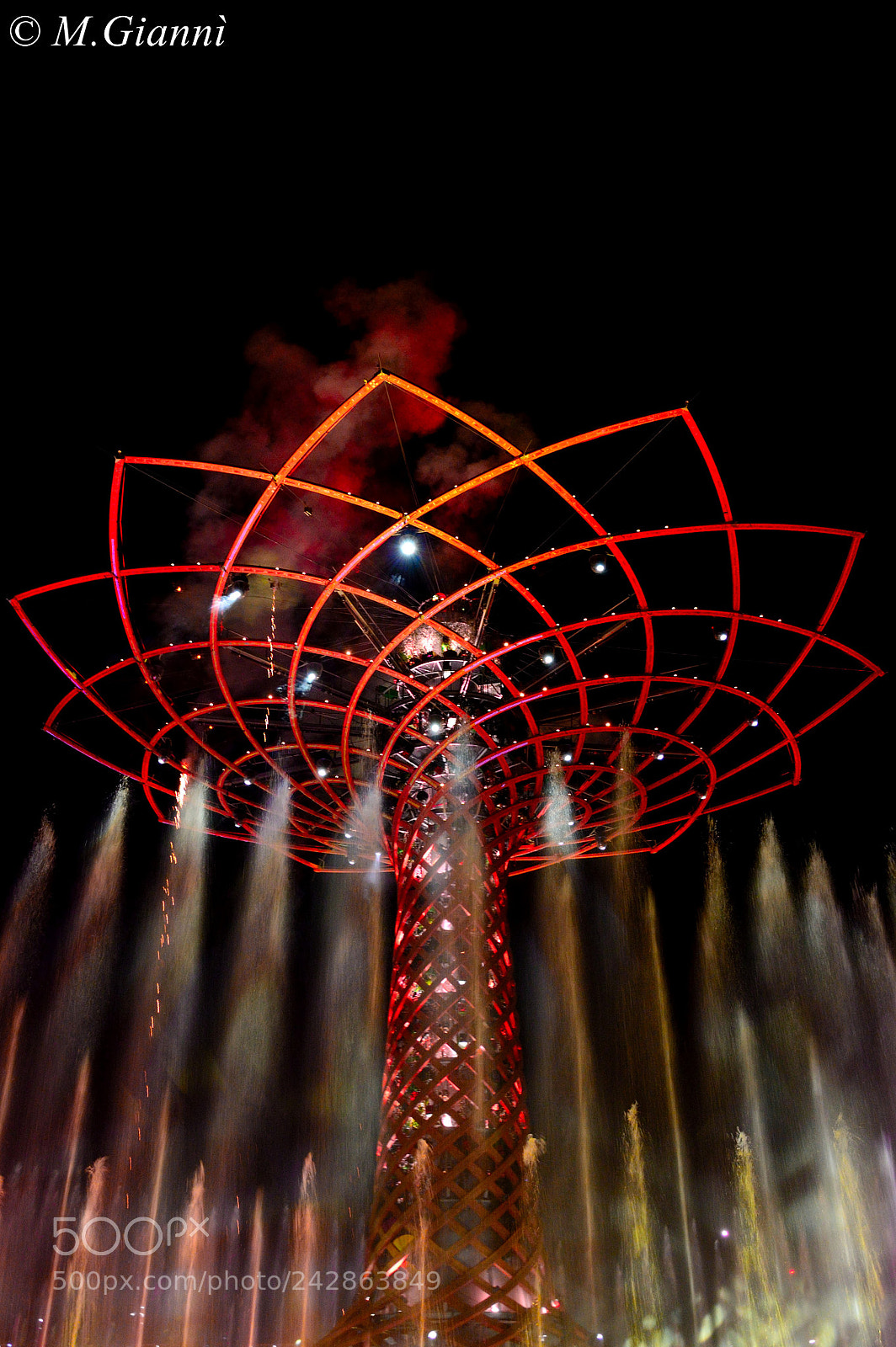 Nikon D3100 sample photo. Expo milan 2015 photography