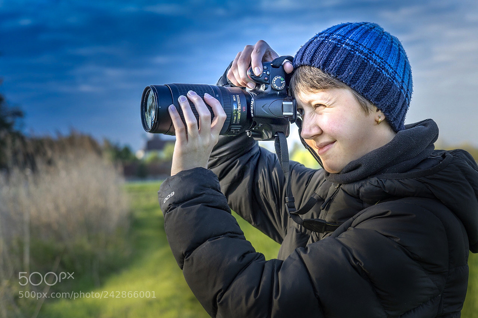 Sony a7 II sample photo. My daughter in action photography