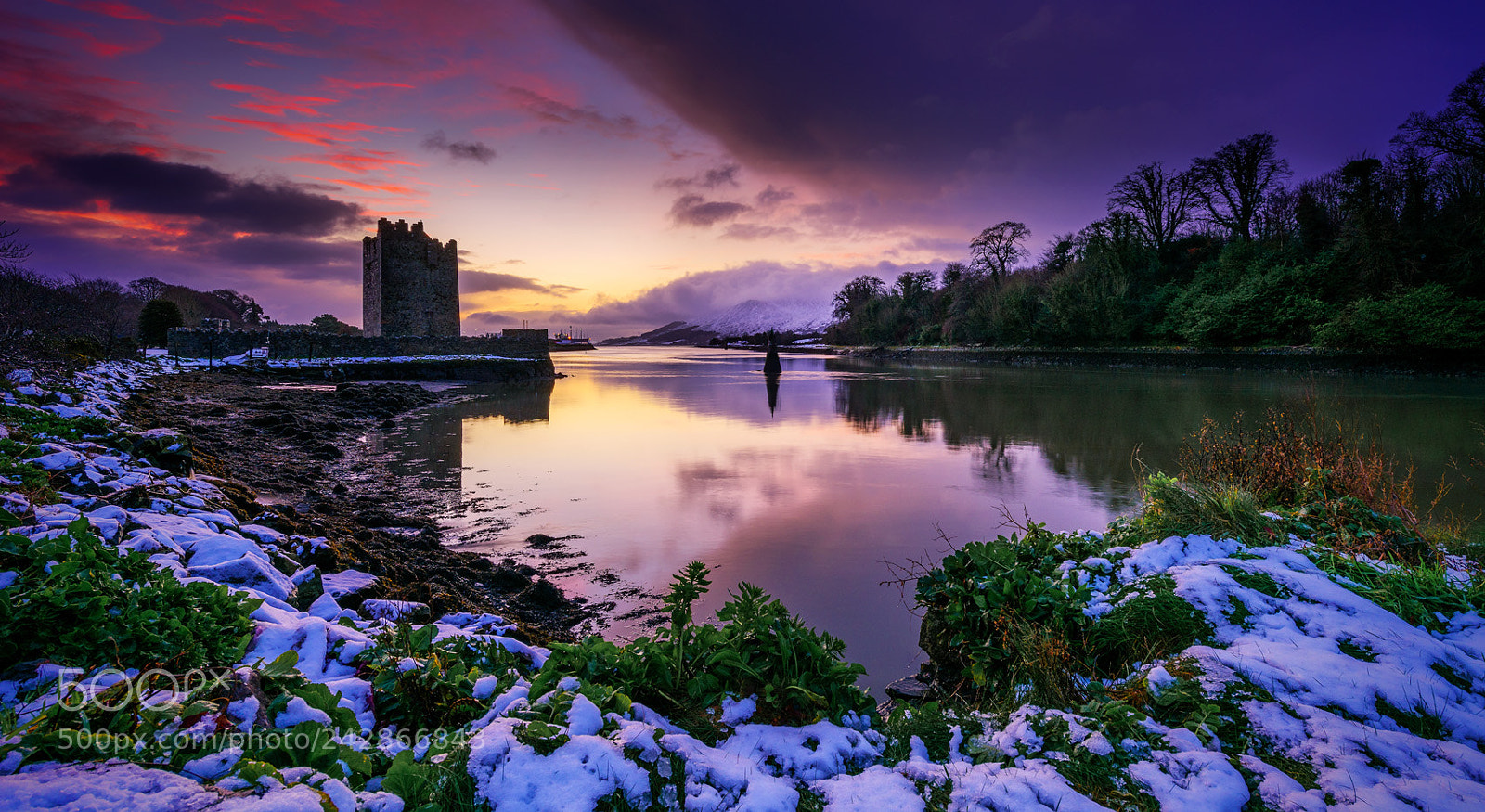 Nikon D810 sample photo. Narrow water keep. photography
