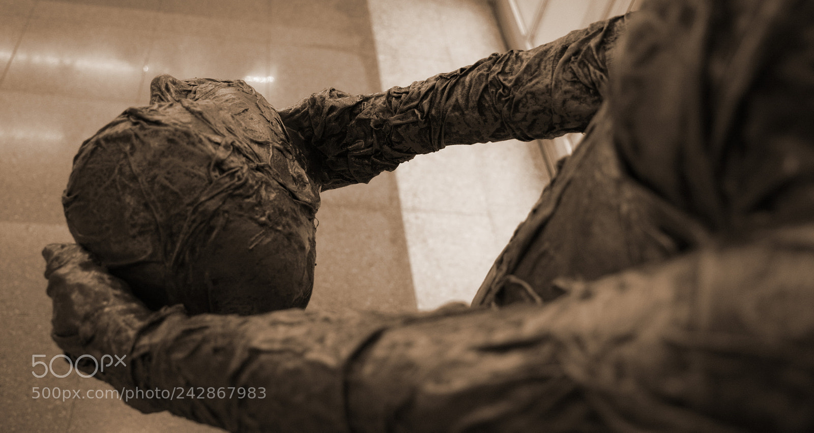 Nikon D7100 sample photo. Beheaded self holding head photography