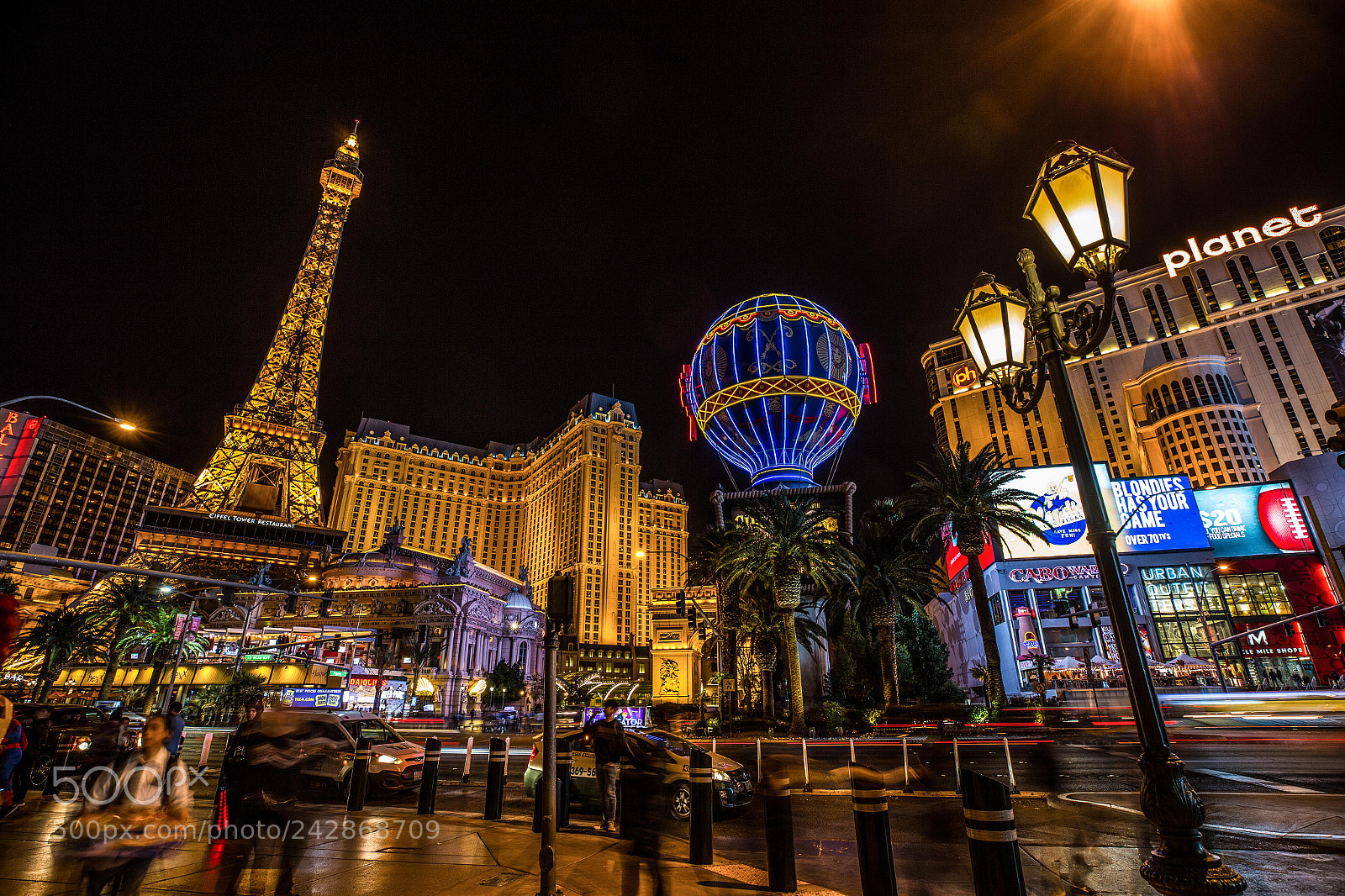 Canon EOS 6D sample photo. On the strip photography