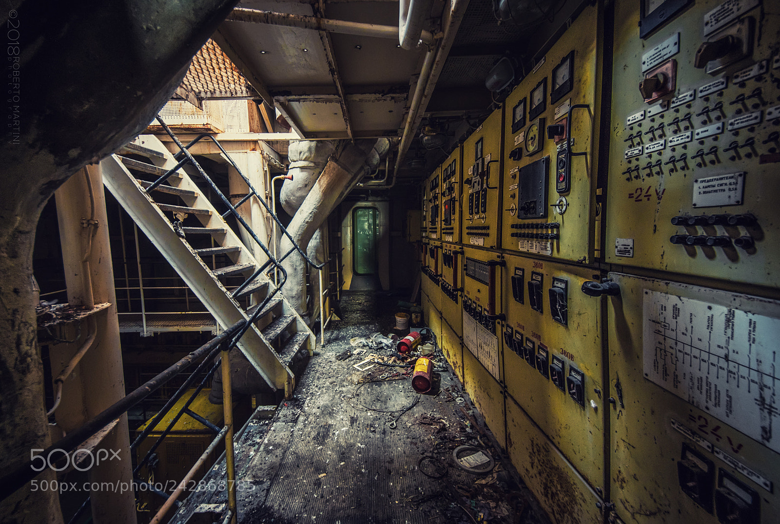 Sony ILCA-77M2 sample photo. Abandoned ship photography