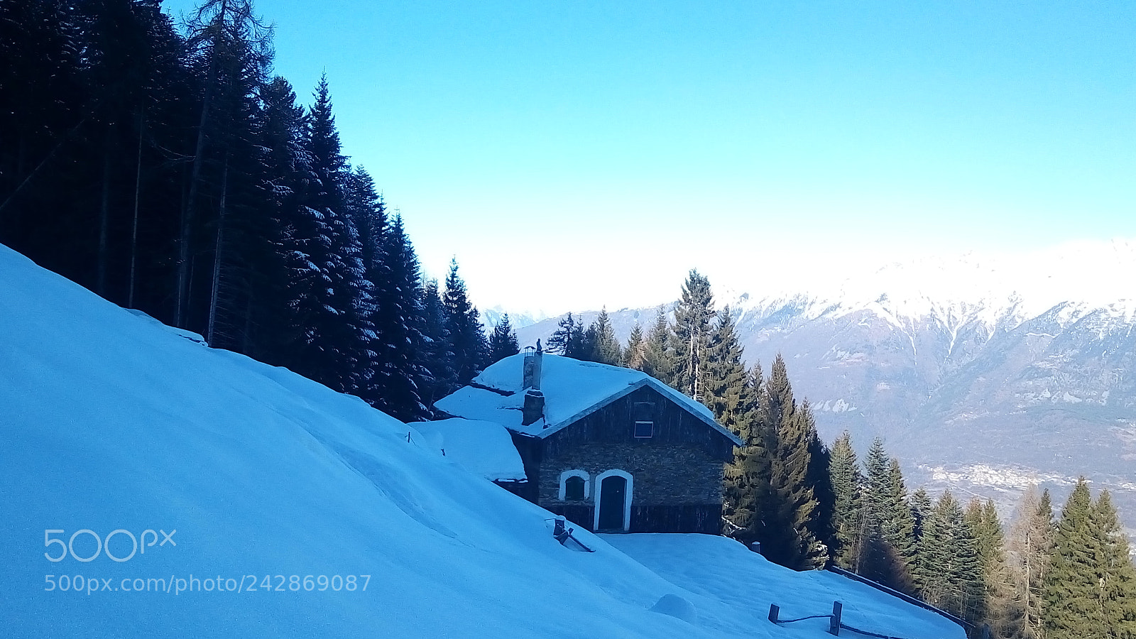 ASUS ZenFone 3 Max (ZC520TL) sample photo. Chalet... photography