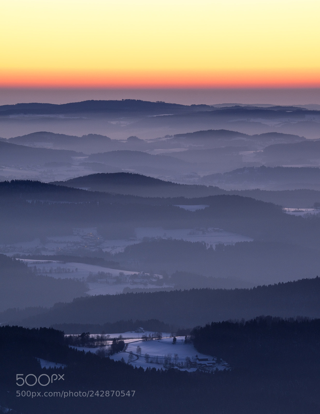 Olympus OM-D E-M1 sample photo. Hazy valleys photography