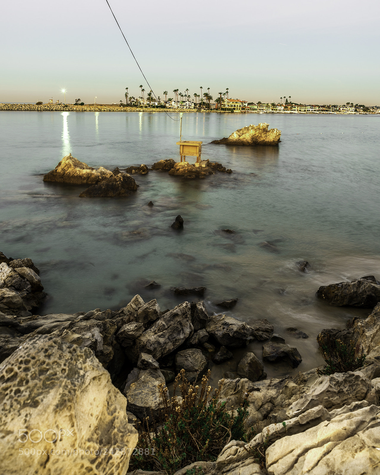 Nikon D810 sample photo. Moon v sun photography