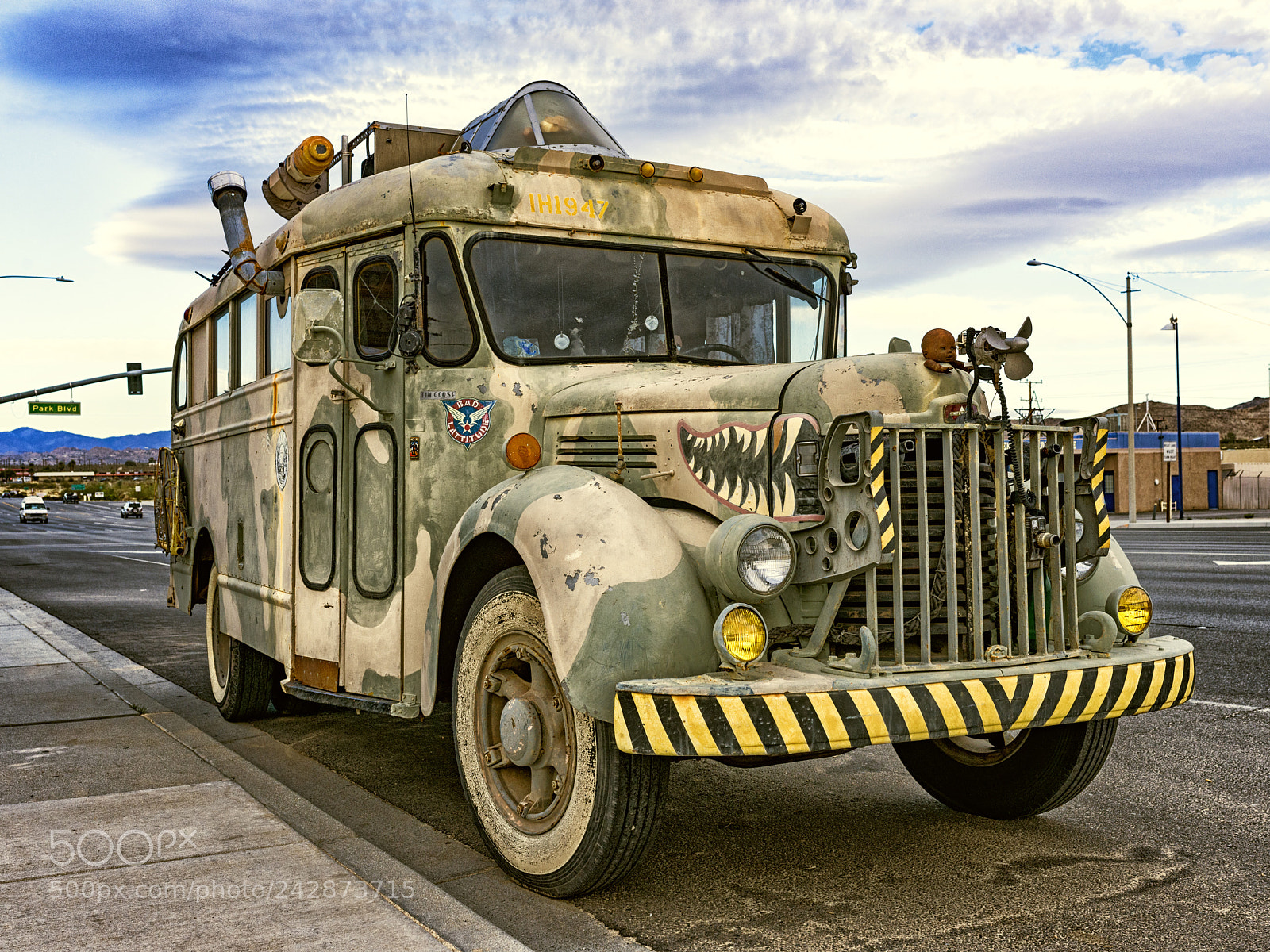Nikon D800 sample photo. On the road photography