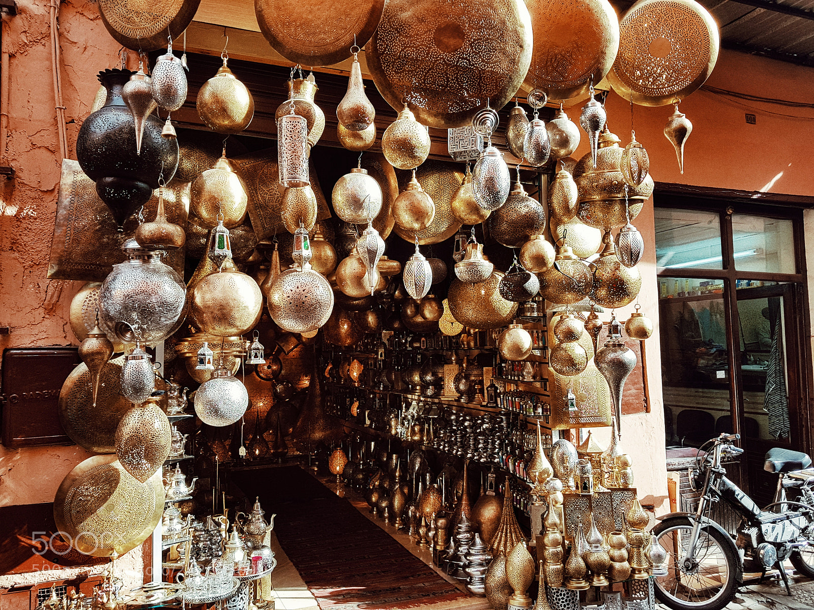 Samsung Galaxy S8+ sample photo. Zouk marrakech photography