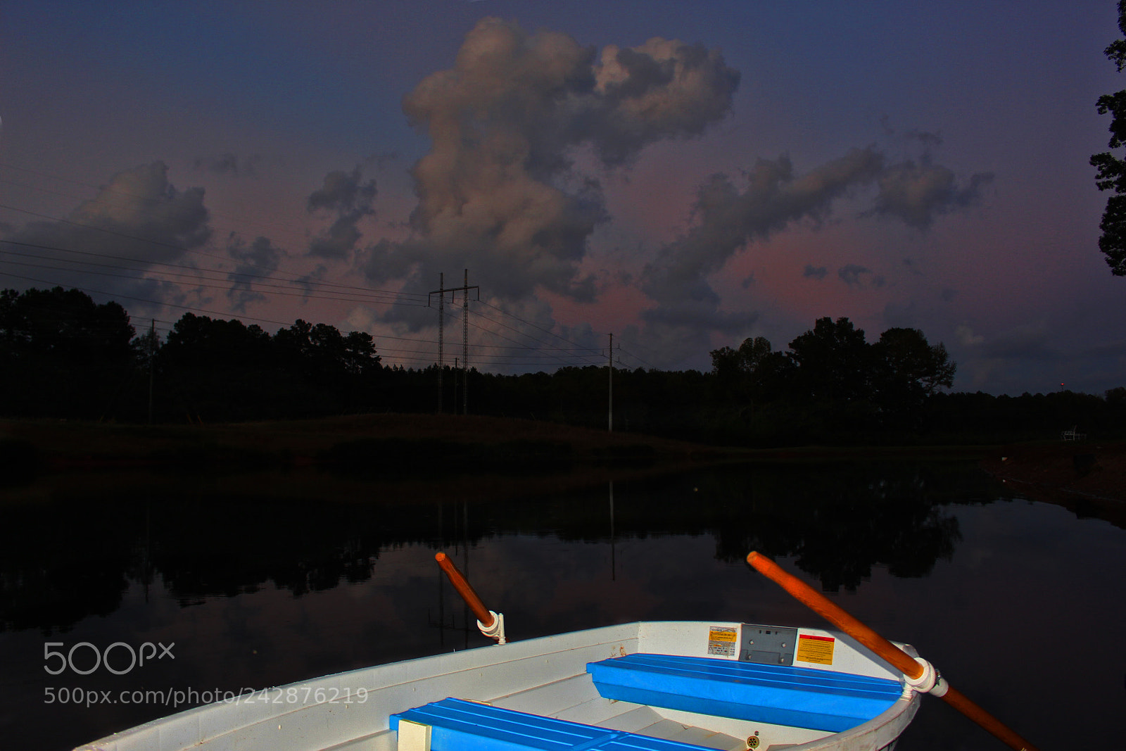Canon EOS 700D (EOS Rebel T5i / EOS Kiss X7i) sample photo. Evening boat ride photography