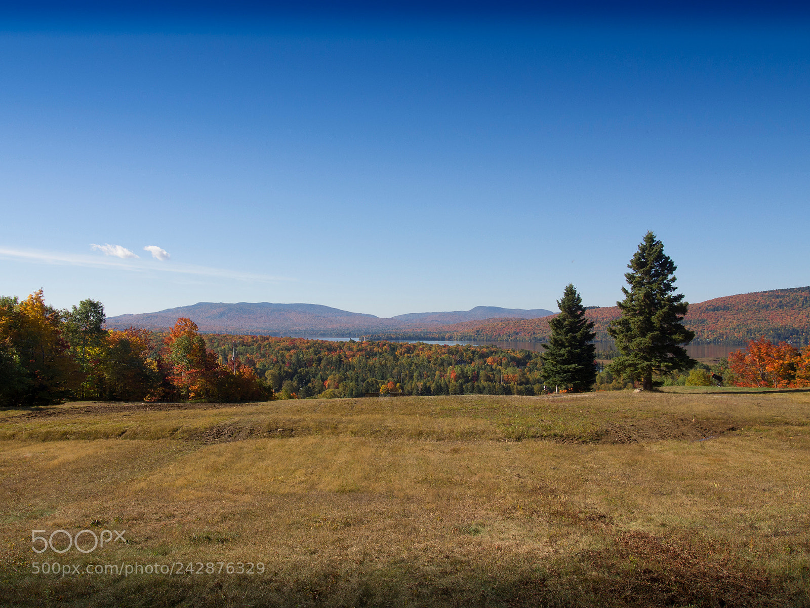 Olympus PEN E-PL5 sample photo. Autumn landscape photography