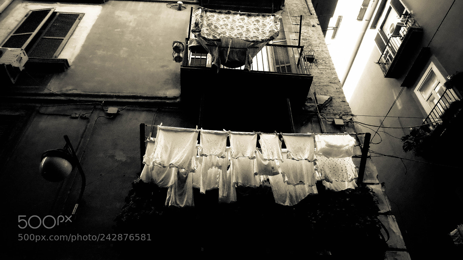Sony Cyber-shot DSC-H300 sample photo. Naples, italy photography