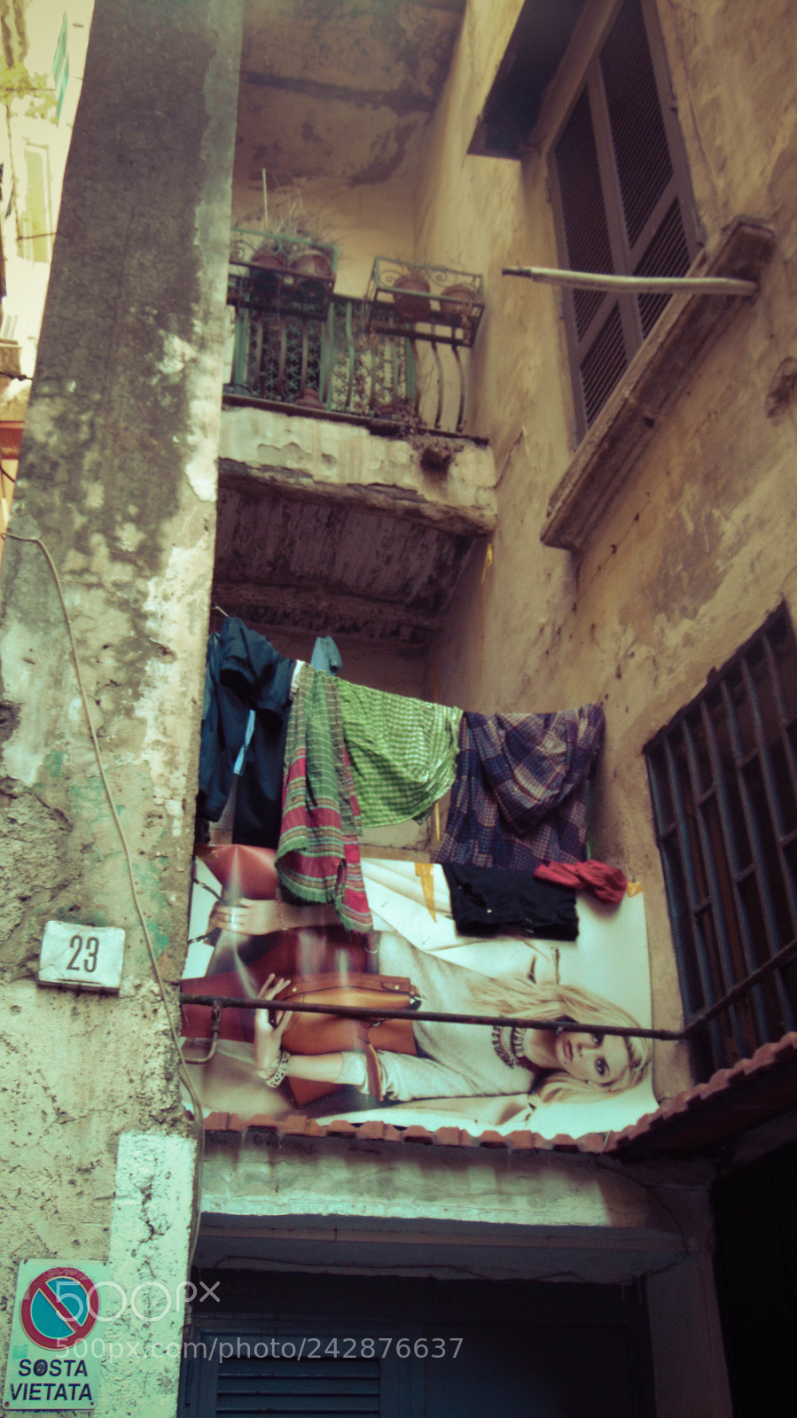 Sony Cyber-shot DSC-H300 sample photo. Naples, italy photography