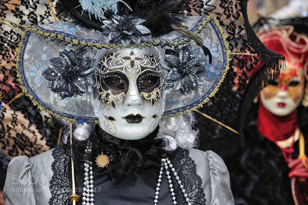 Nikon D700 sample photo. Venetian carnaval close-up photography