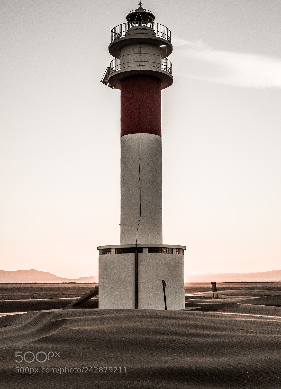 Olympus OM-D E-M10 II sample photo. Faro del fangar, deltebre photography