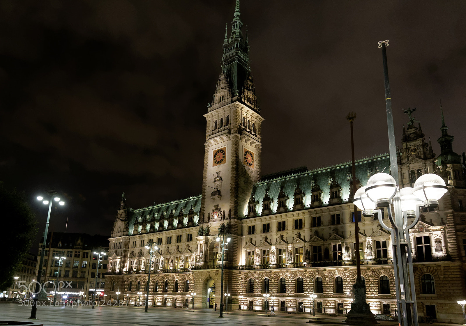 Canon EOS 7D Mark II sample photo. Hamburg town hall by photography