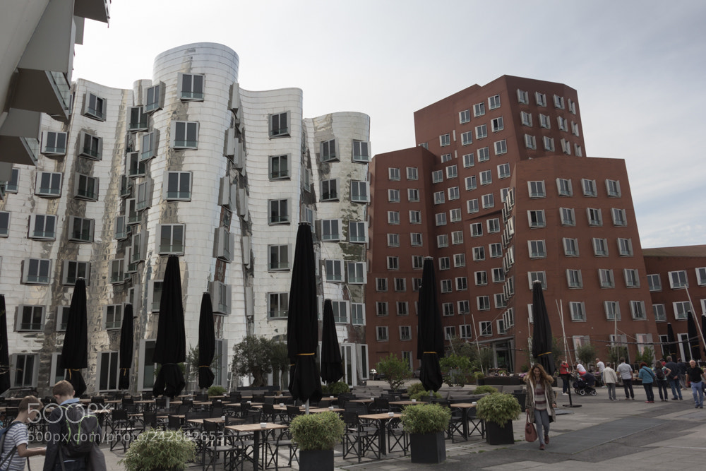 Canon EOS 60D sample photo. New architecture in dusseldorf photography