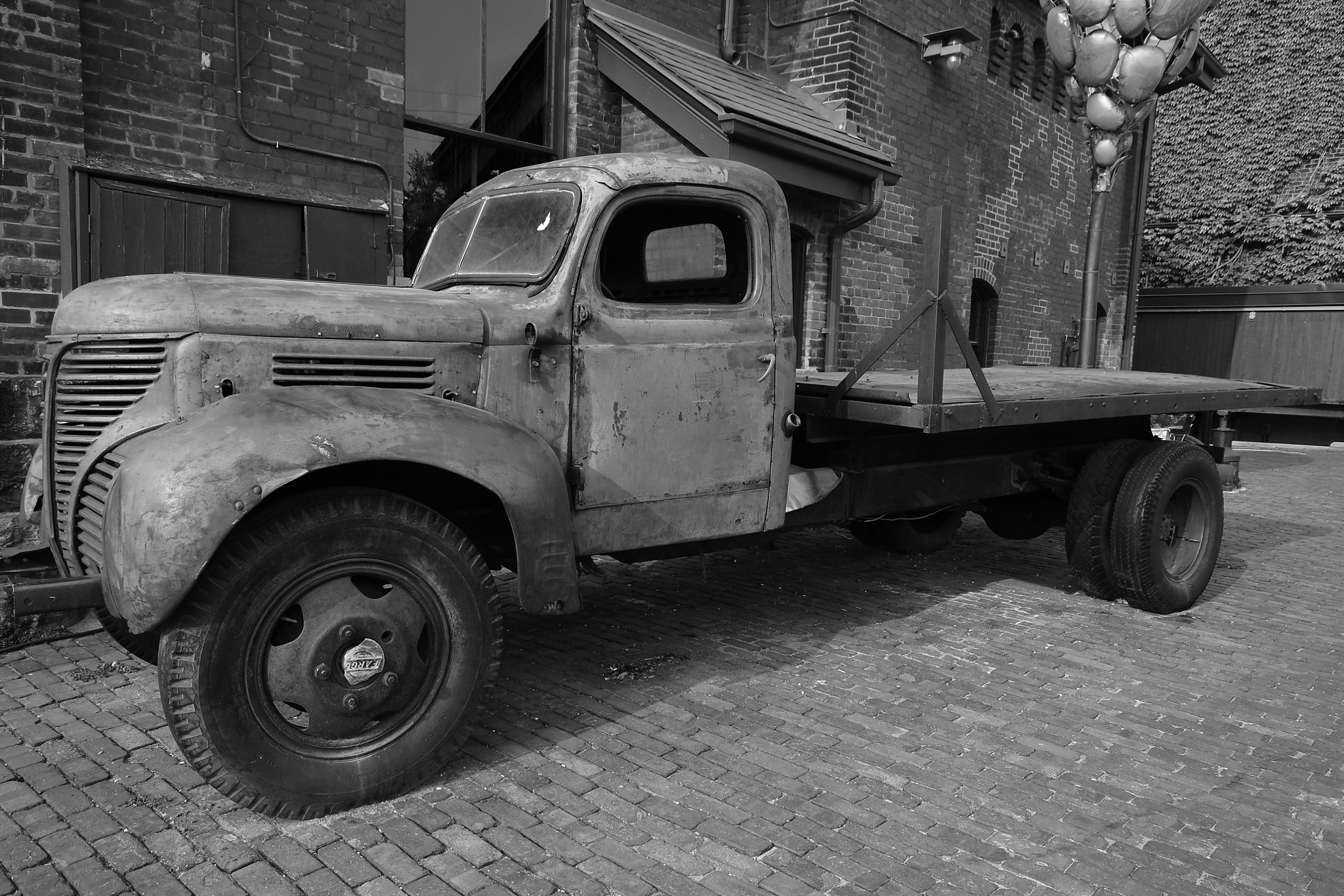 Nikon D7200 + Sigma 10-20mm F4-5.6 EX DC HSM sample photo. The truck in destilary! photography