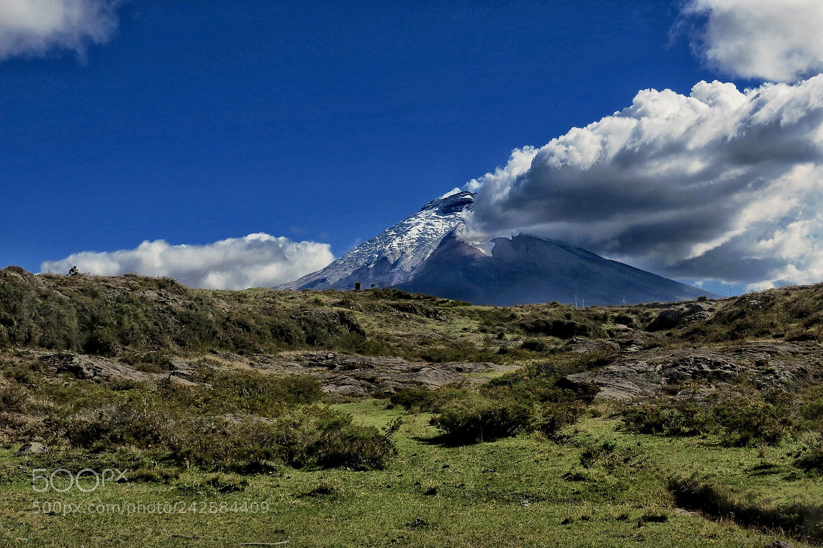 Canon PowerShot G3 X sample photo. Cotopaxi volcan photography