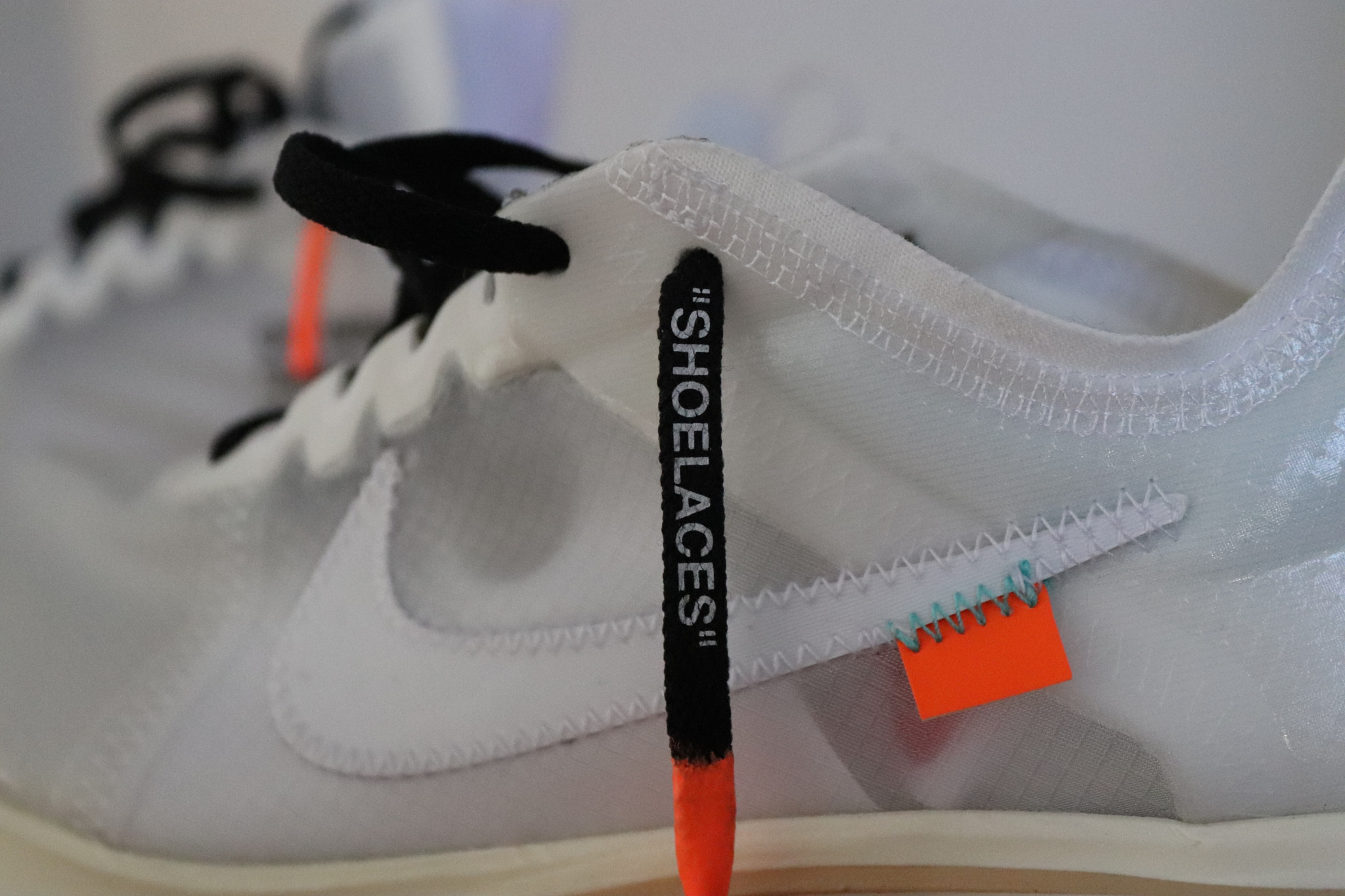 Canon EOS 77D (EOS 9000D / EOS 770D) sample photo. Off-white nike zoom fly photography