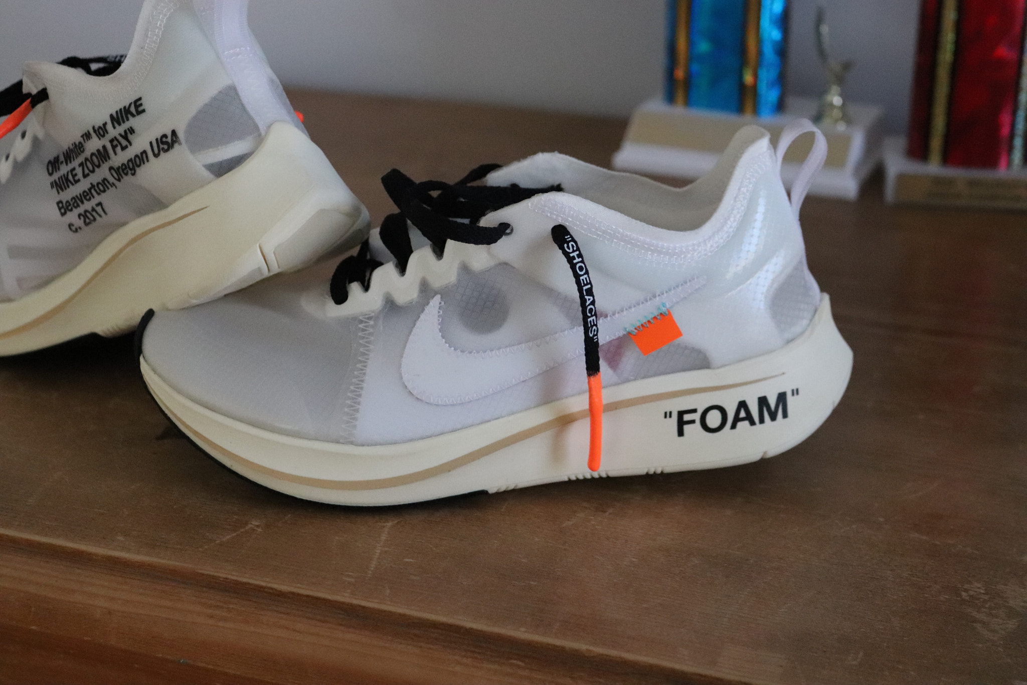 Canon EOS 77D (EOS 9000D / EOS 770D) sample photo. Off-white nike zoom fly photography