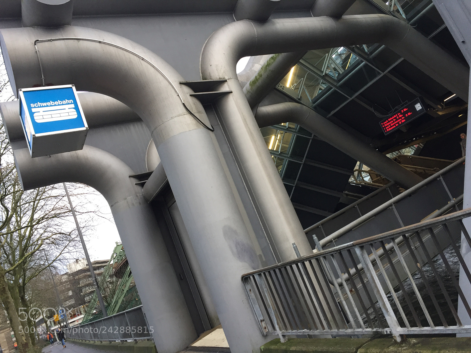 Apple iPhone 6 sample photo. Wuppertal schwebebahn photography