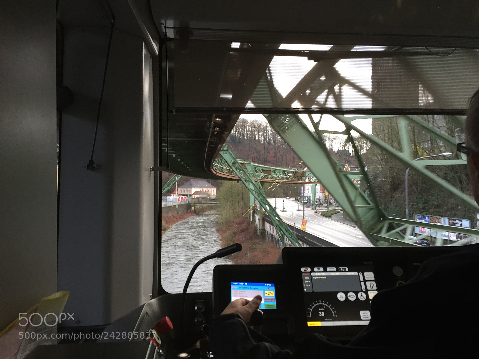 Apple iPhone 6 sample photo. Wuppertal schwebebahn photography