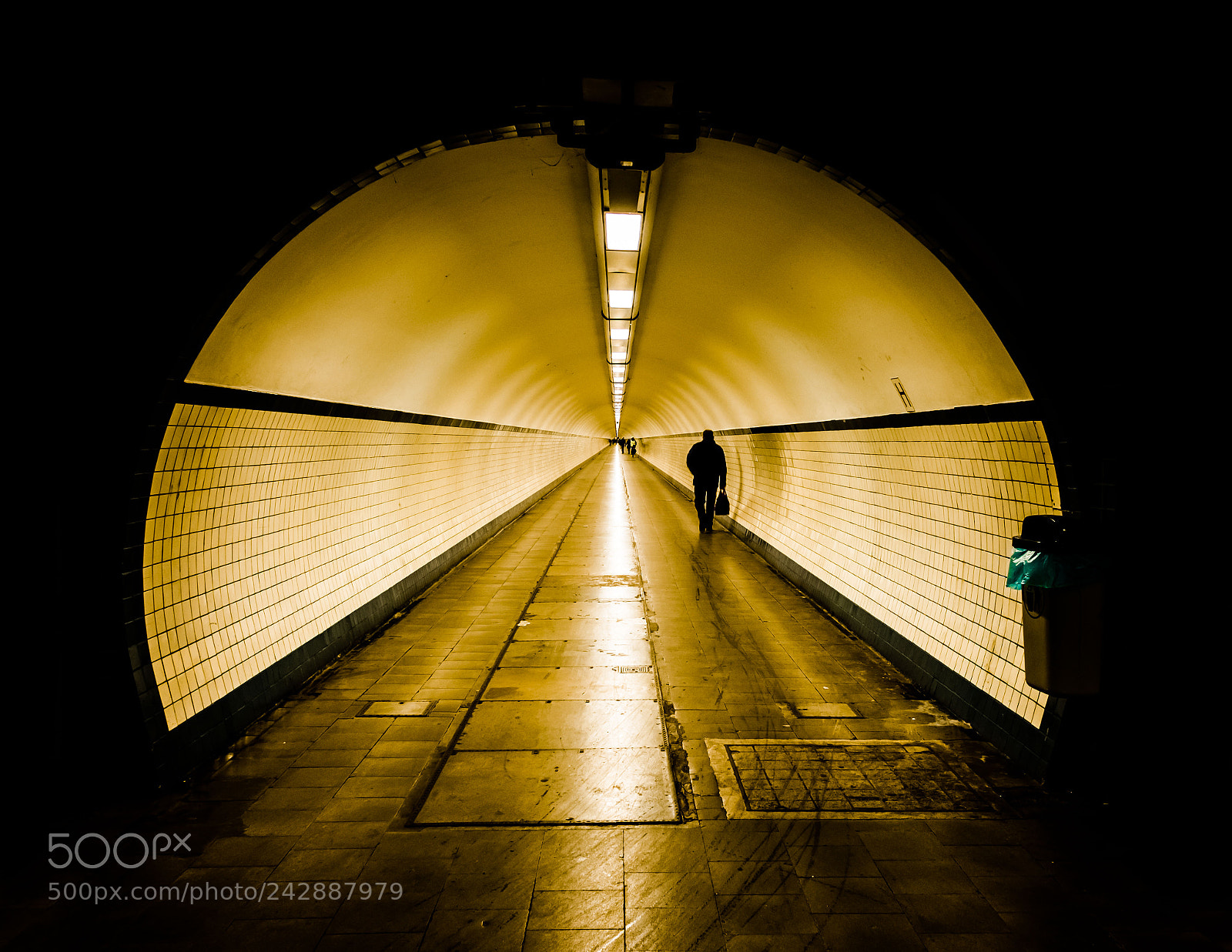 Fujifilm X-T20 sample photo. The underpass photography
