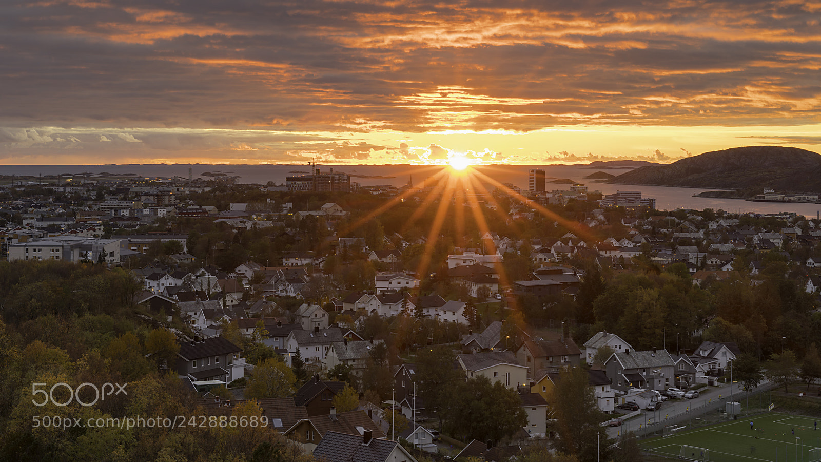 Nikon D850 sample photo. Sol over bodøbyen photography