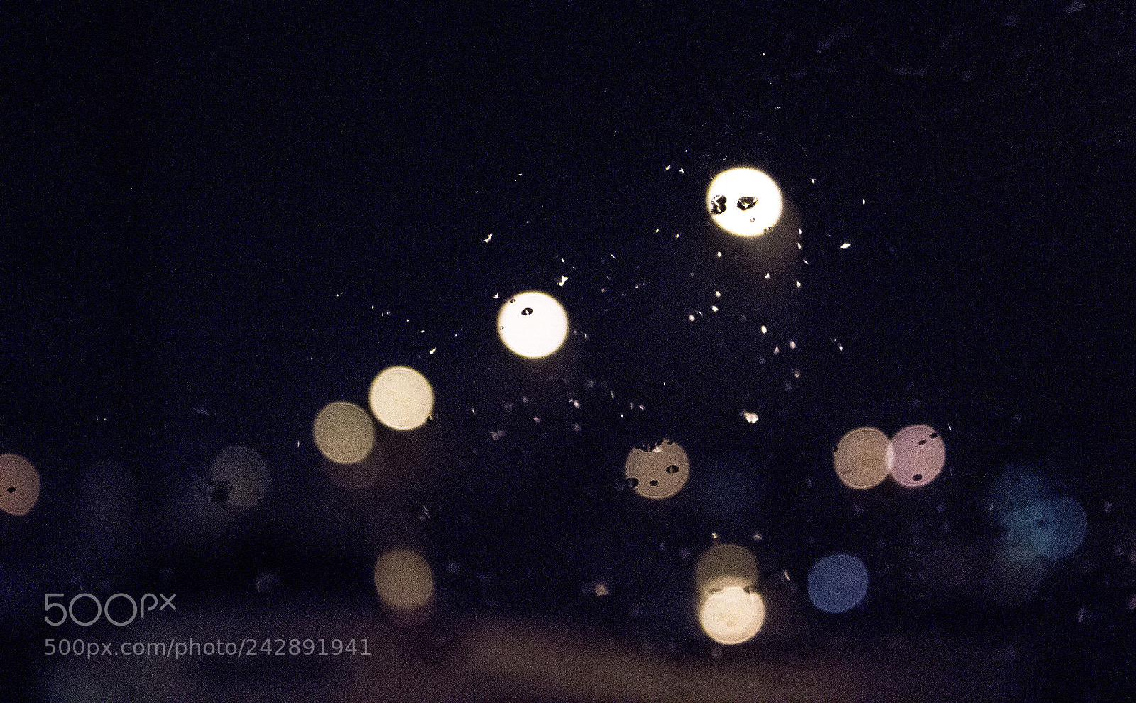 Canon EOS 1200D (EOS Rebel T5 / EOS Kiss X70 / EOS Hi) sample photo. Bokeh rain in the photography