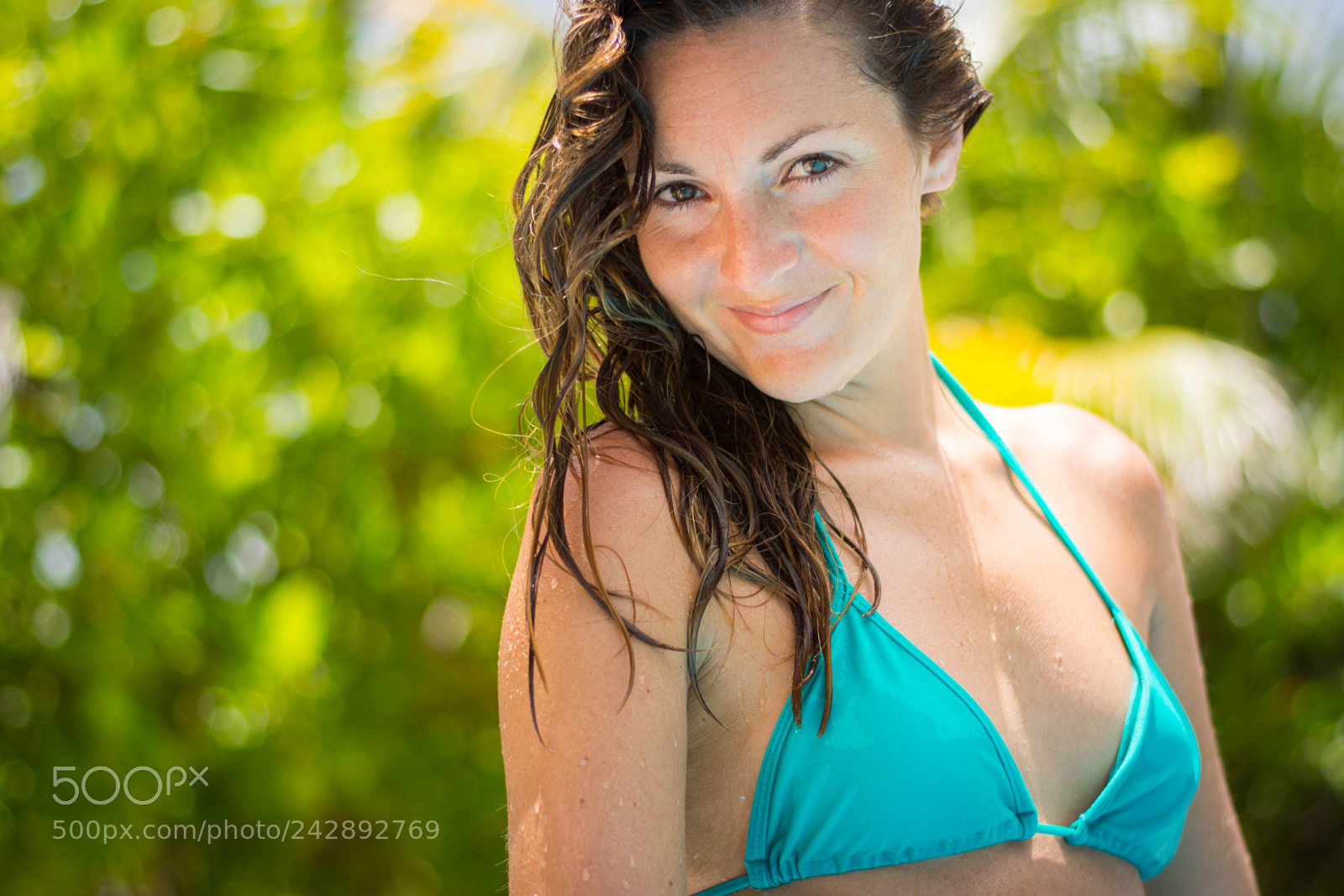 Nikon D7200 sample photo. Poolside photography