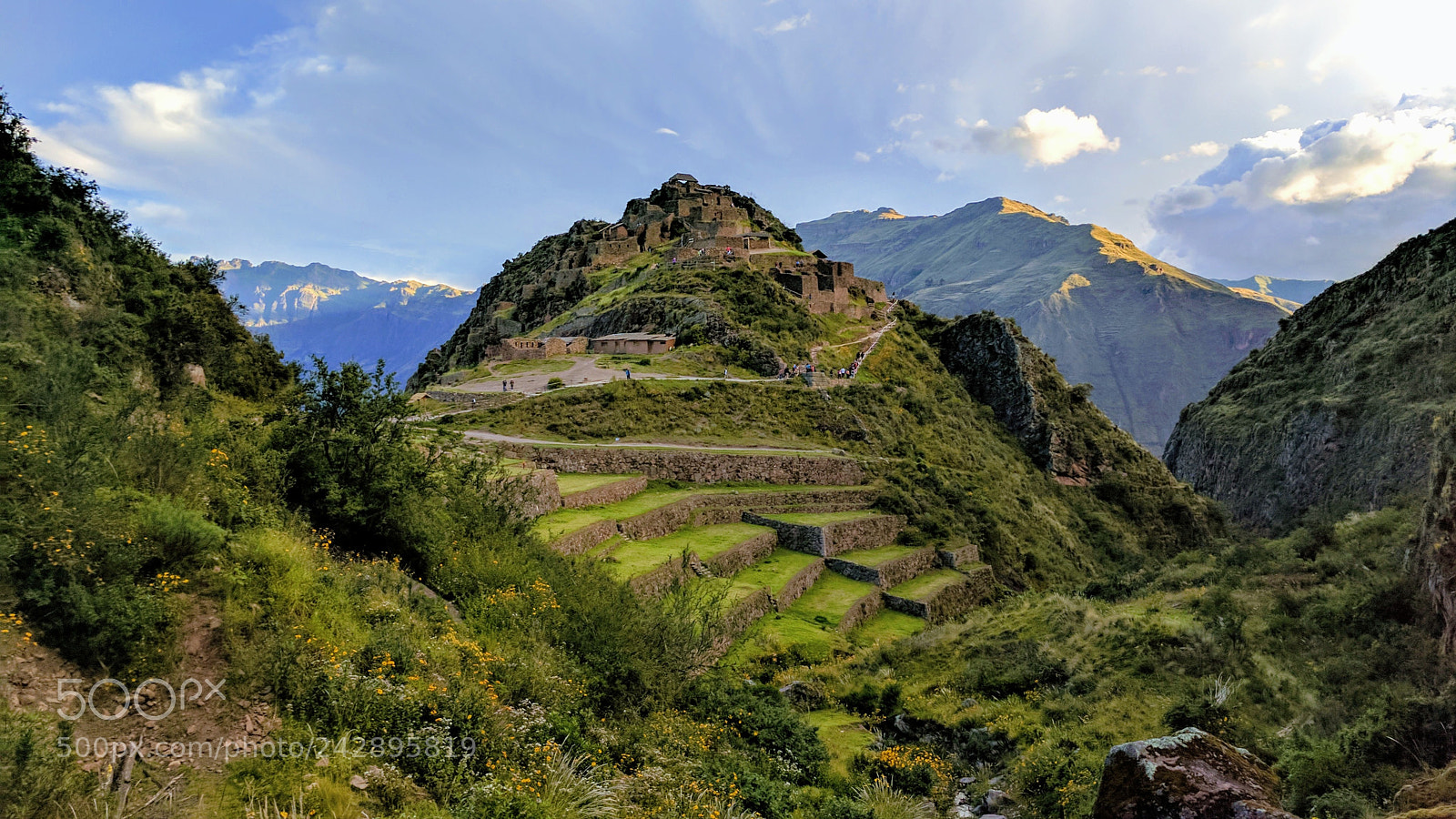 Google Pixel sample photo. Pisac photography