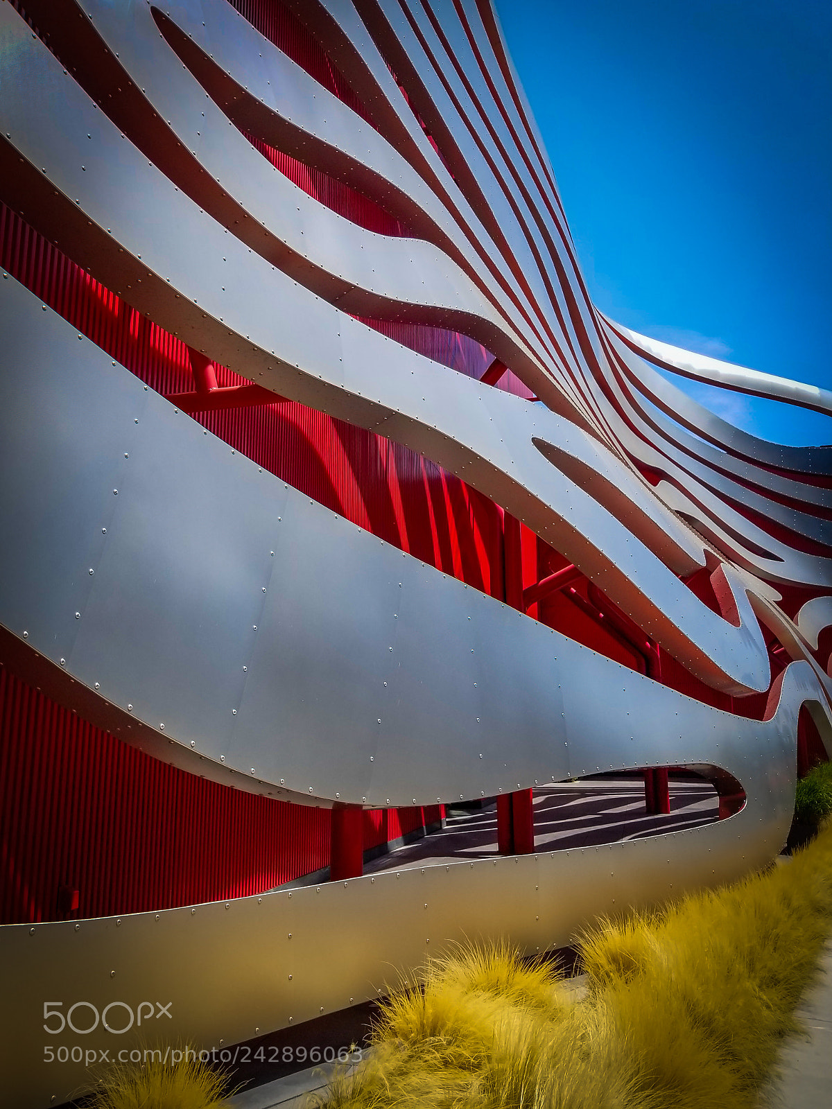 Samsung Galaxy S8 sample photo. Petersen automotive museum 1 photography