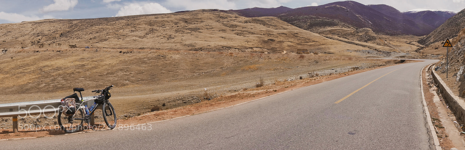 Sony Alpha NEX-5T sample photo. Route to tibet photography