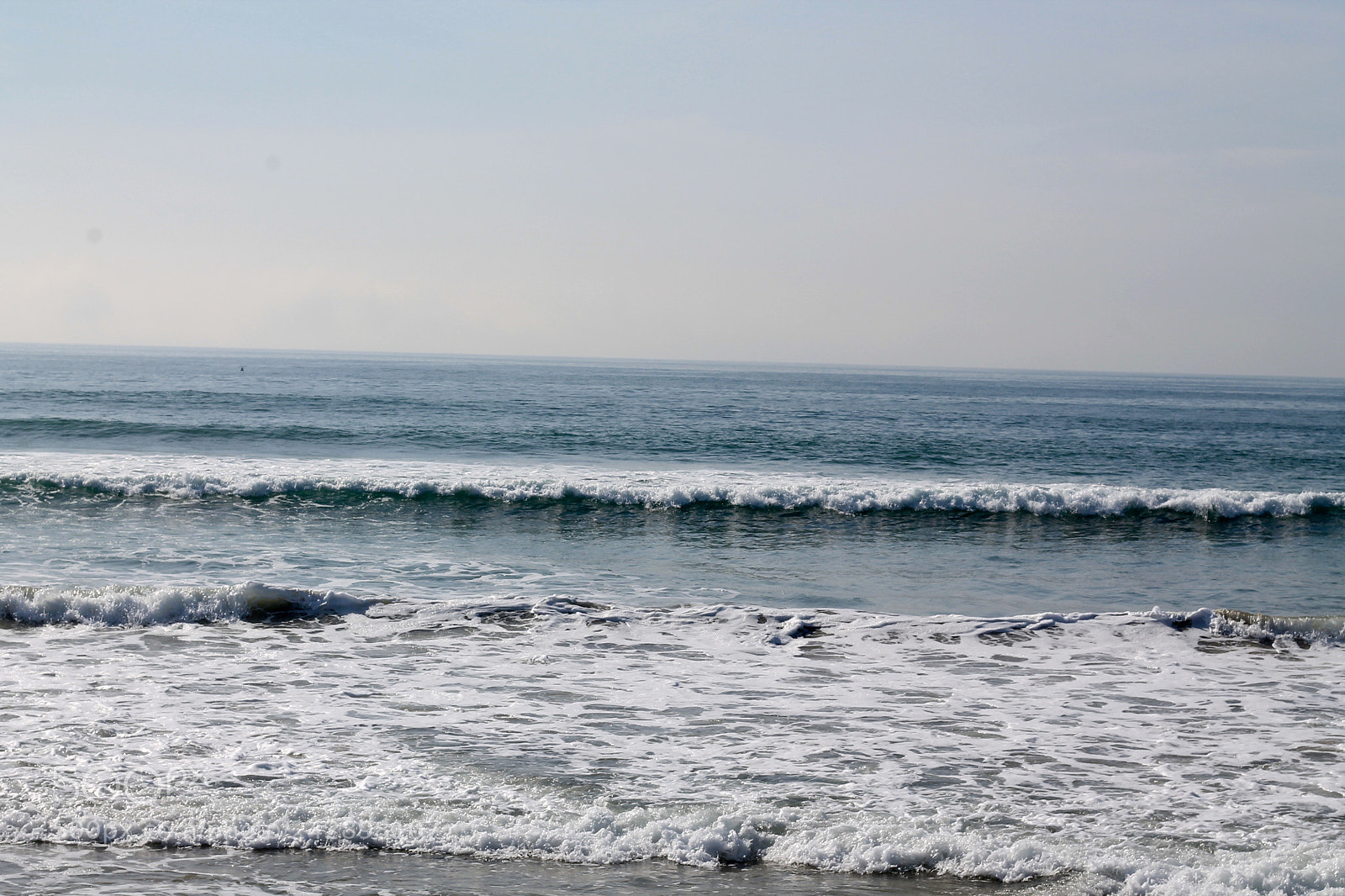 Canon EOS 1100D (EOS Rebel T3 / EOS Kiss X50) sample photo. Surf photography