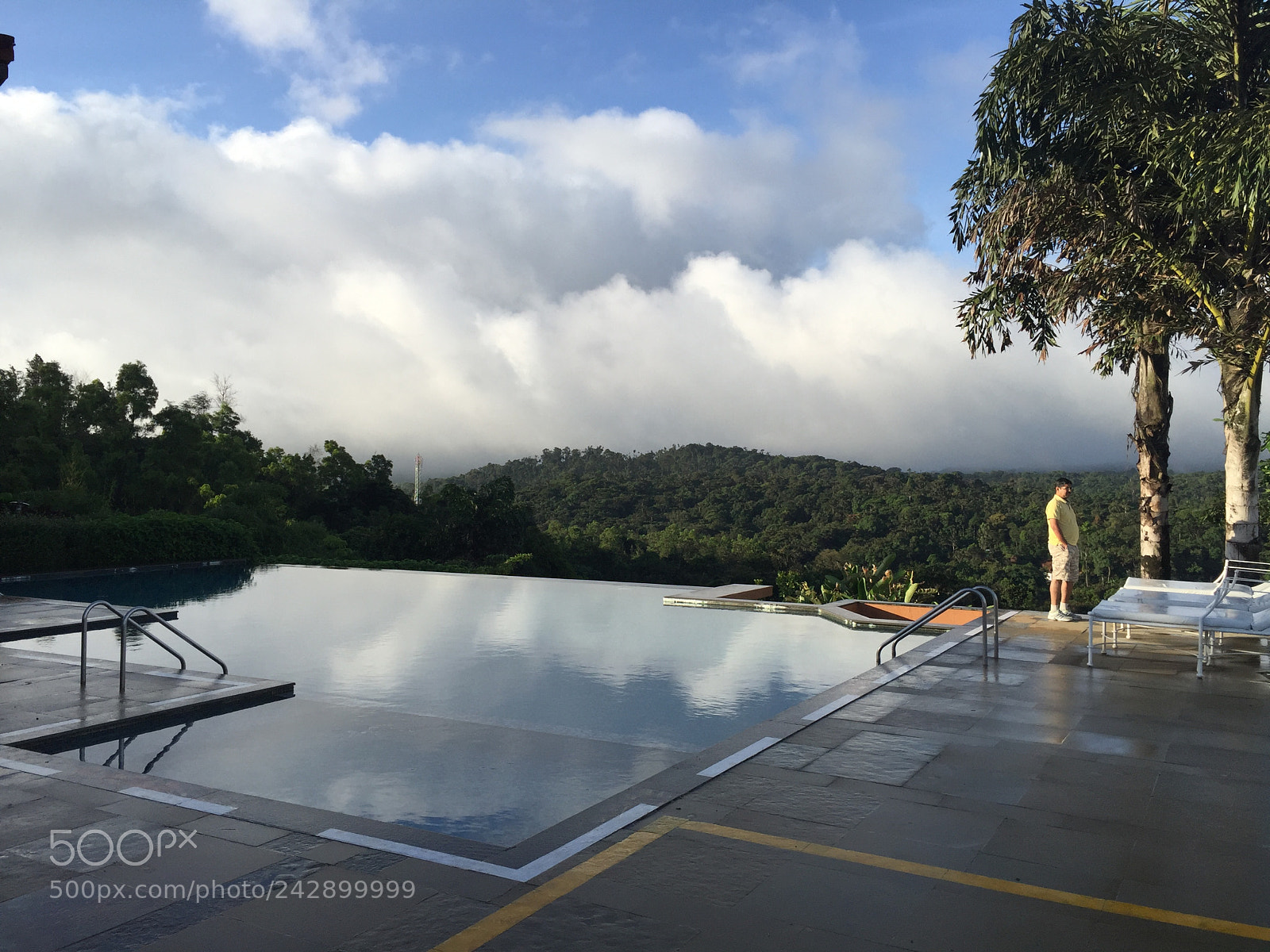 Apple iPhone 6 Plus sample photo. Haritage resort - from photography