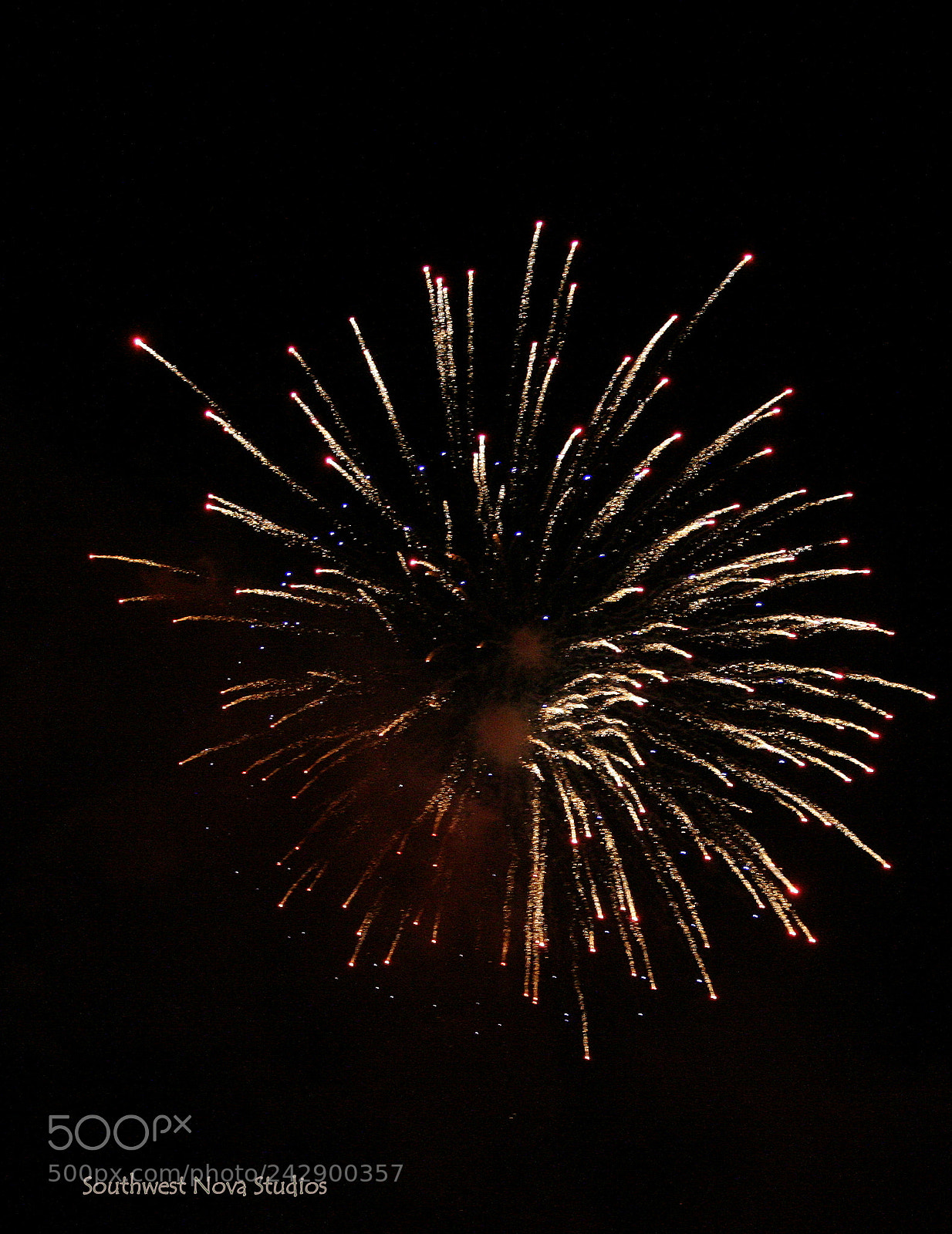 Canon EOS 350D (EOS Digital Rebel XT / EOS Kiss Digital N) sample photo. Fireworks photography